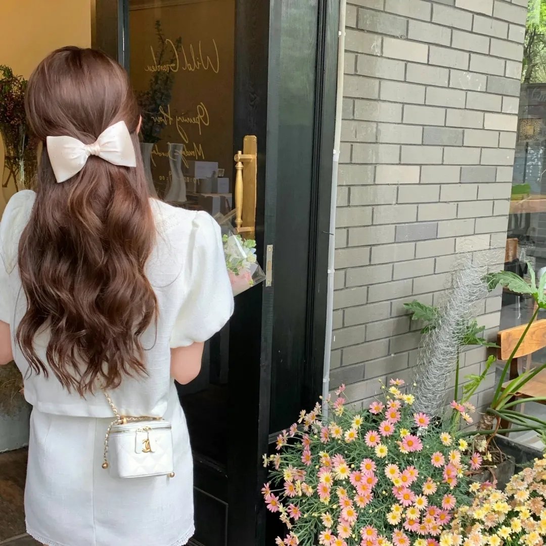 学校的墙不见了